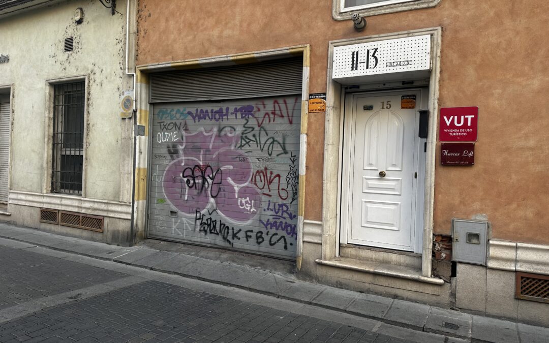 GARAJE EN VENTA EN LOS TINTES GV-07