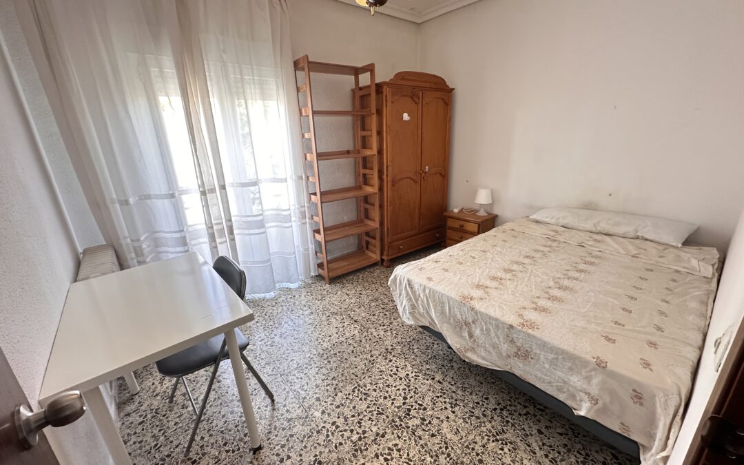 ALQUILER DE HABITACIONES EN AVDA LOS ALFARES A-1056
