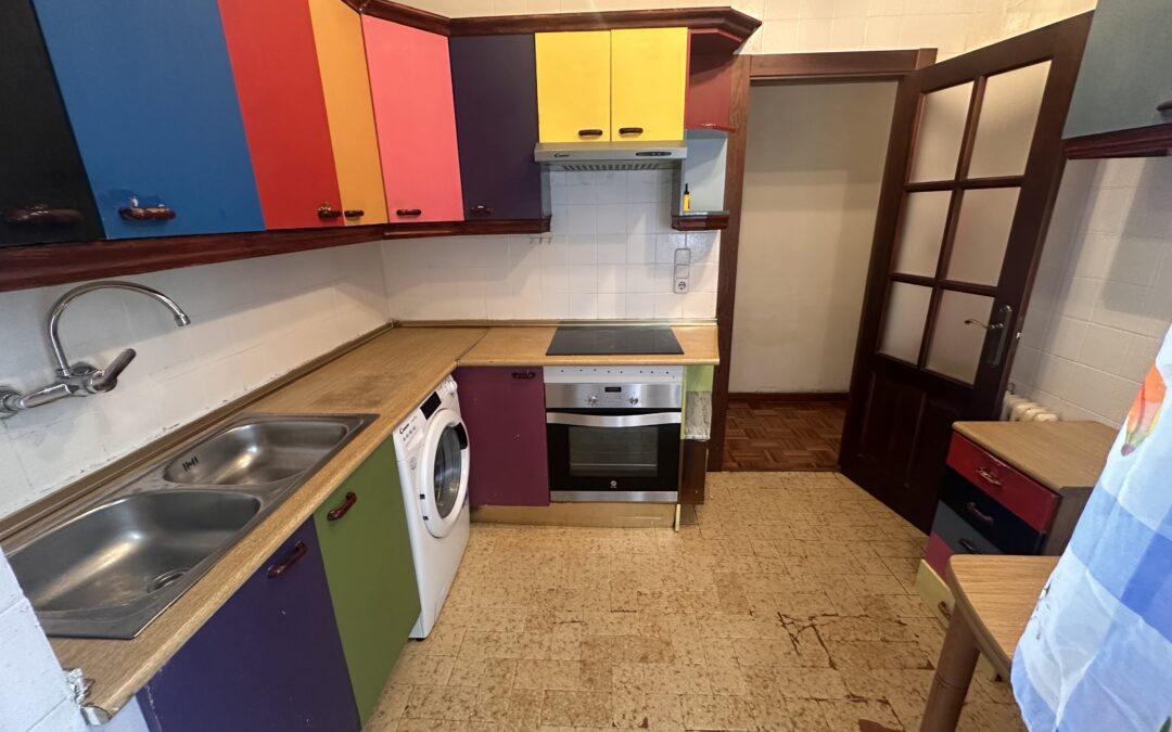 PISO EN ALQUILER EN CALLE COLÓN A-1113