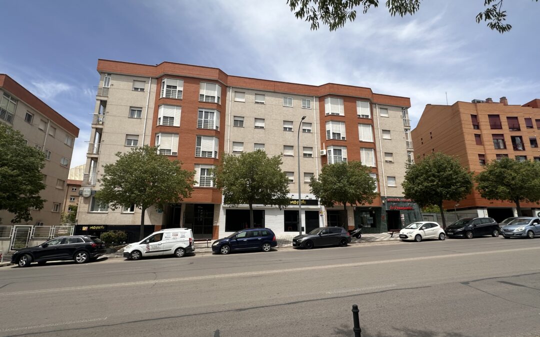 PISO EN ALQUILER PARA ESTUDIANTES EN AVENIDA LOS ALFARES A-1115